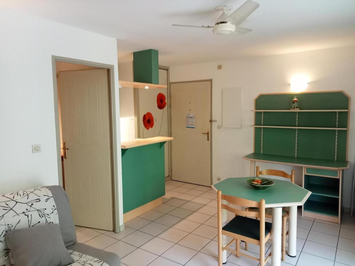Charmant Studio Avec Terrasse Et Parking, Proche Plage Et Port - Fr-1-551-25 La Rochelle  Bagian luar foto